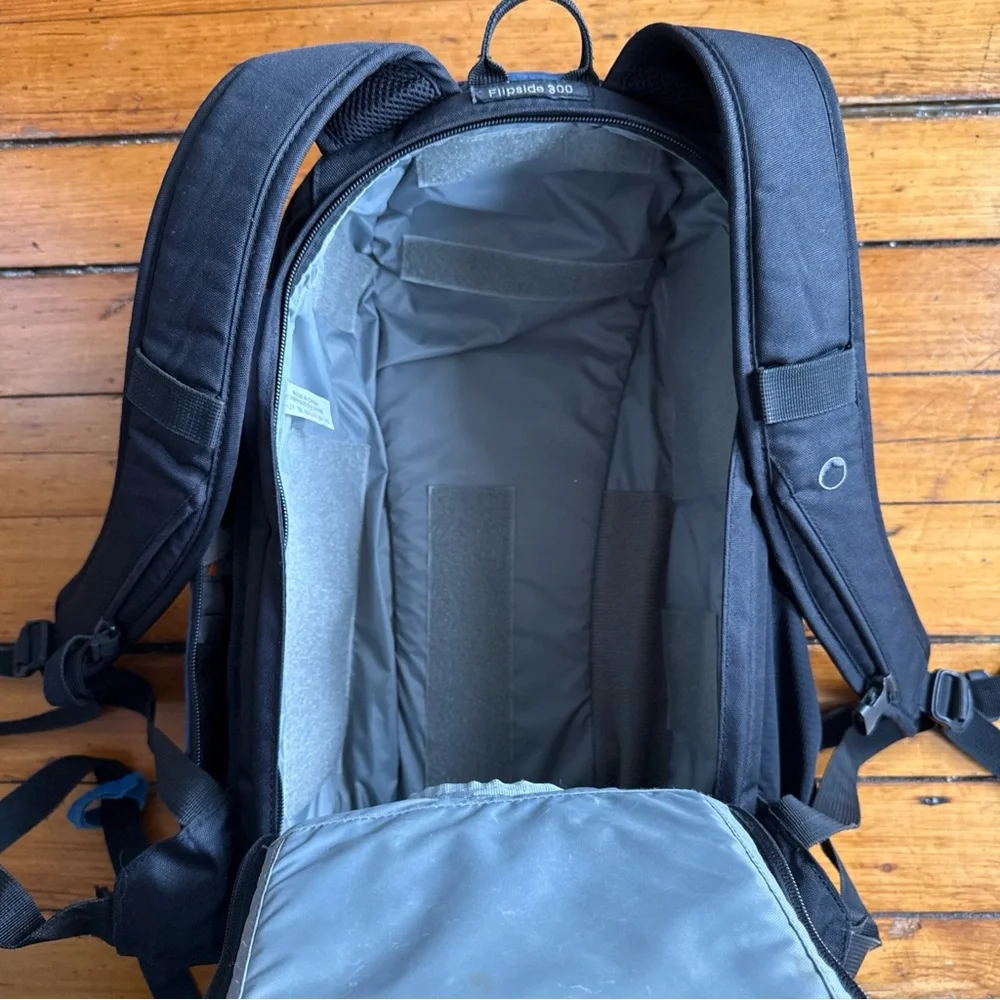 Lowepro Flipside 300 Camera Bag Backpack - Blue Black